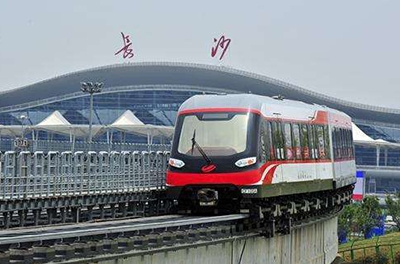 寬帶功率測(cè)試系統(tǒng)在國(guó)家中低速磁浮交通試驗(yàn)基地，成功完成了中低速磁浮列車直線電機(jī)的牽引測(cè)試